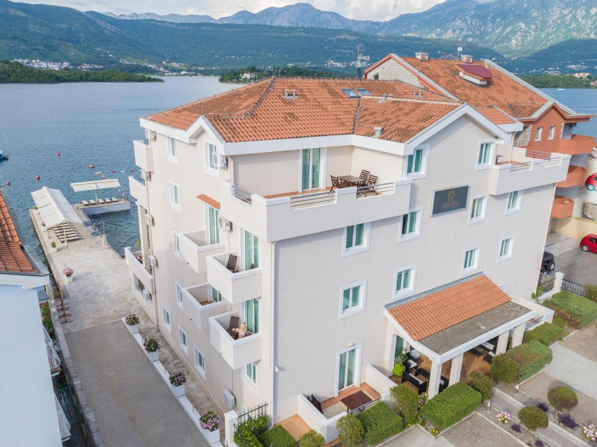 Apartments Adeona Tivat Eksteriør bilde
